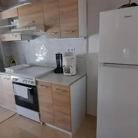 Cosy Apartment In The Heart Of The City Kalamata Exterior photo
