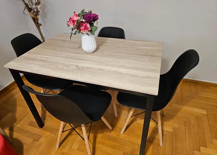 Cosy Apartment In The Heart Of The City