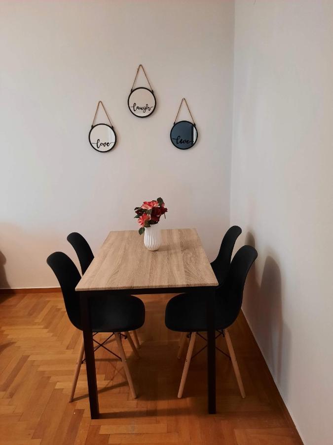 Cosy In The Heart Of The * Kalamata